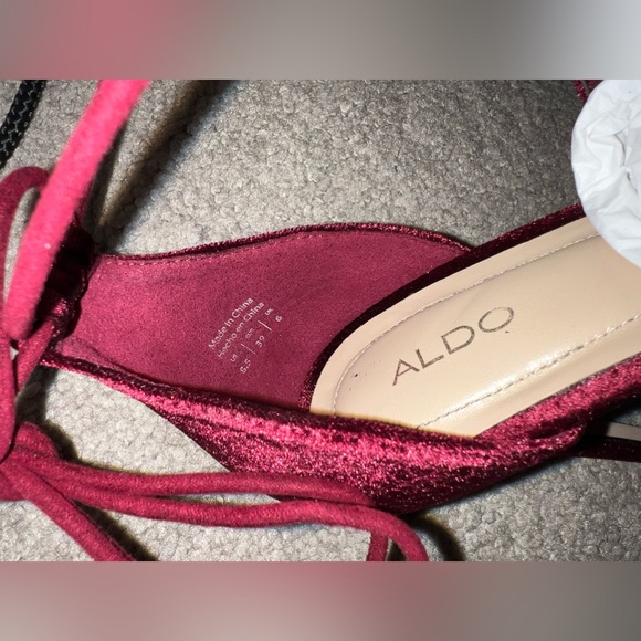 NIB Aldo Tilley Pee-Toe Cut-Out Heels - Picture 10 of 15